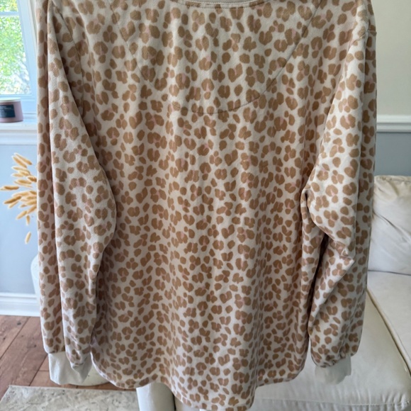 Kate Spade | Size Large | Super Soft Sleep Top - Picture 3 of 7